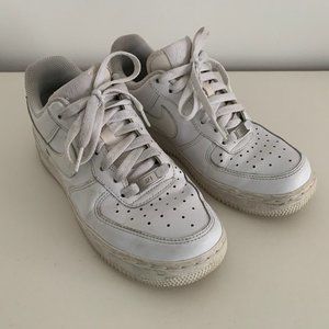 White Nike Air Force 1 Womens Size 6